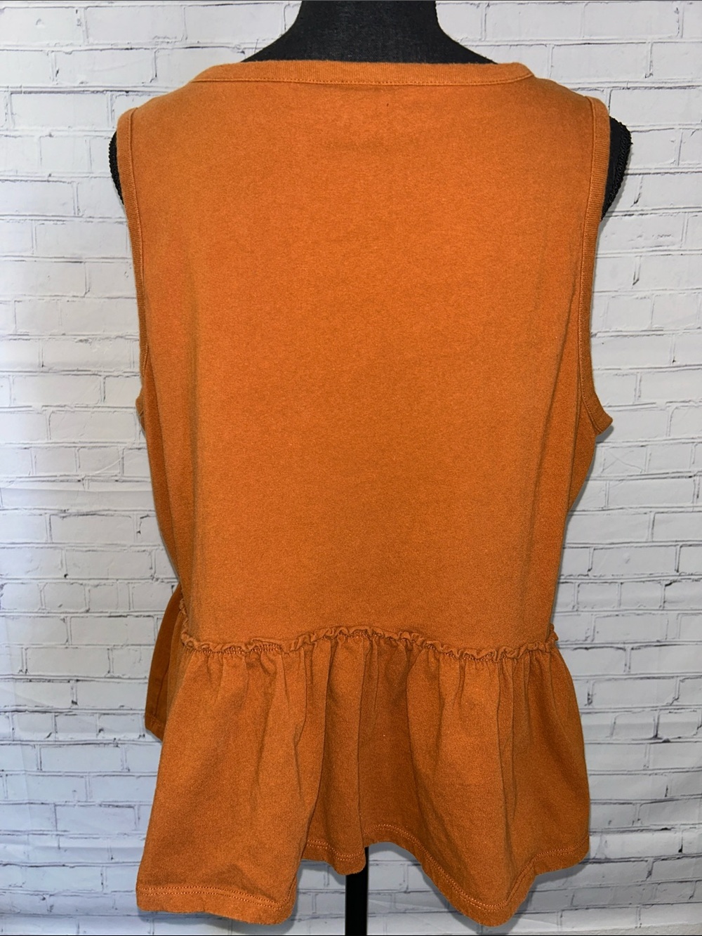 torrid Rust Orange Sleeveless Peplum Tank size 0x - Picture 5 of 8